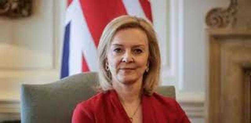 وسط مطالب بعزلها.. رئيسة وزراء بريطانيا: الشعب يريد تحقيق الاستقرار