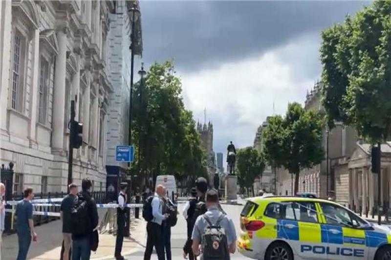 العثور على طرد مشبوه قرب مقر الحكومة البريطانية