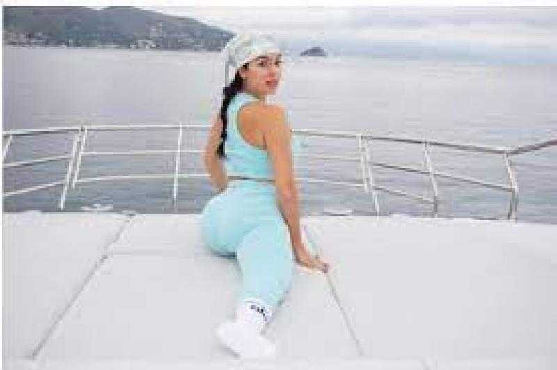 صديقة رونالدو.. جورجينا رودريجز تخطف الأنظار من أحدث جلسة تصوير.. شاهد