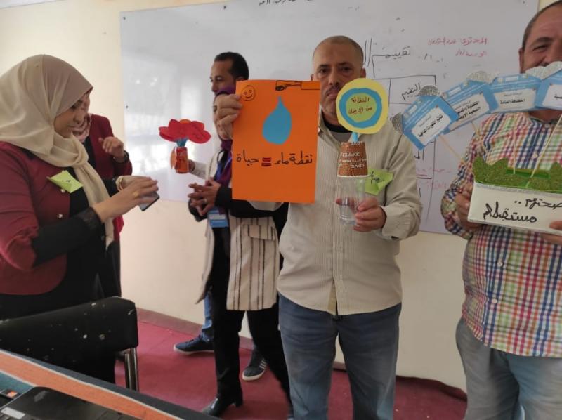 مياه أسيوط تطلق حملة توعوية عن الحفاظ على شبكات الصرف الصحي لأصحاب المنشآت الصناعية| صور