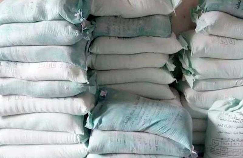 ضبط صاحب مخبز بحوزته 14 طن دقيق قبل بيعها بالسوق السوداء في الجيزة