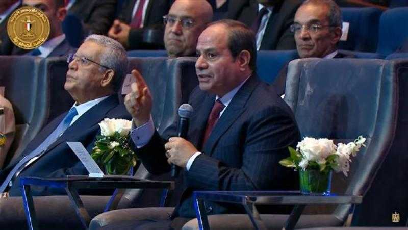 الرئيس السيسي: استغرقنا 25 ألف ساعة عمل لإنجاز حقل ظهر