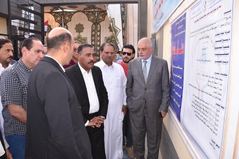 محافظ مطروح يتفقد محطة الصرف الصحي المتكامل بمدينة الحمام |صور