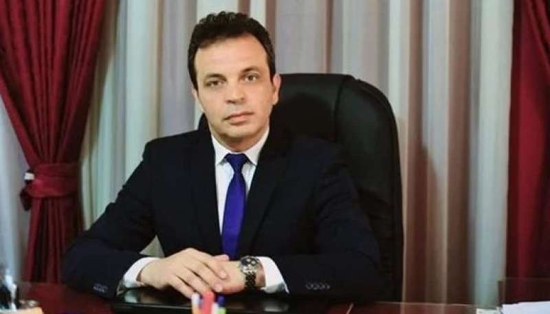 خط أحمر