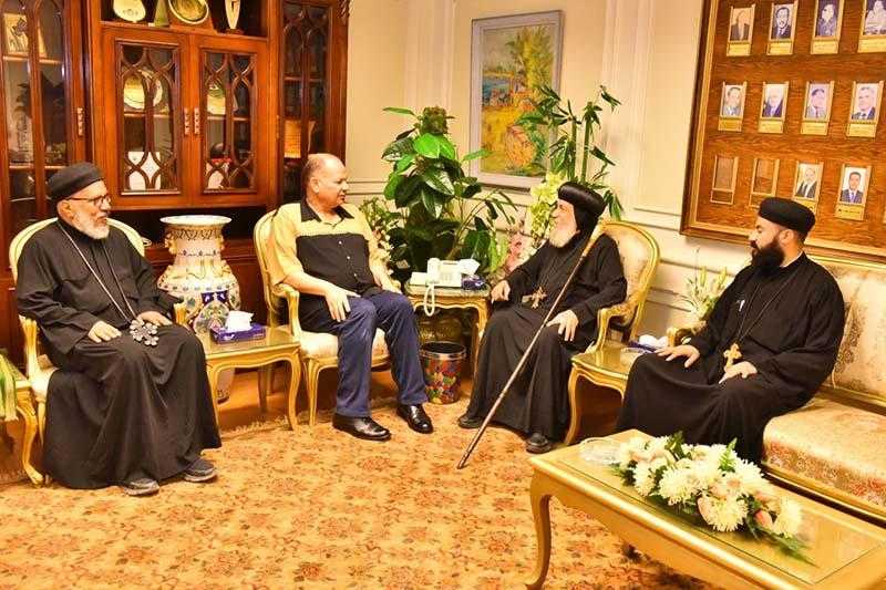محافظ أسيوط يناقش مع وفد كنسي سبل تطوير مسار رحلة العائلة المقدسة | صور