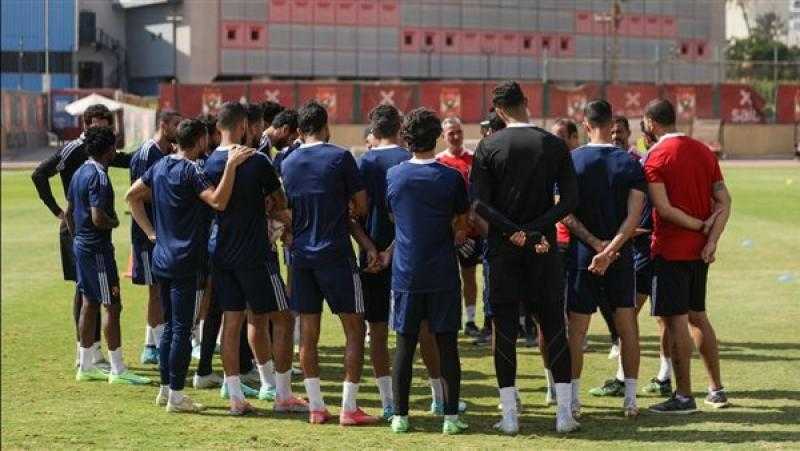 كولر يحاضر لاعبي الأهلي بالفيديو ويجتمع باللاعبين قبل انطلاق التدريبات