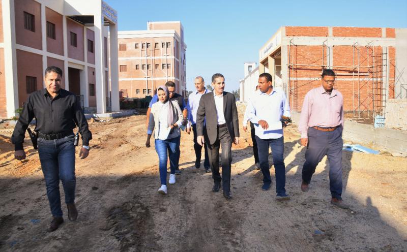 محافظ الغربية يتفقد مشروعات حياة كريمة بنهطاي