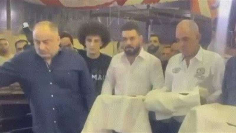 خط أحمر