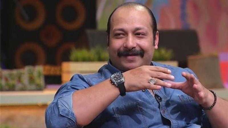 محمد ثروت يعتذر عن المشاركة في فيلم محمد هنيدي الجديد