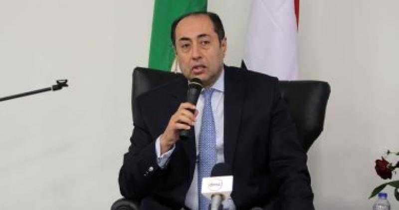 السفير حسام زكى يشيد بجهود الجزائر فى استضافة القمة العربية