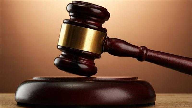 إحالة عاطل متهم بالاستيلاء على أموال المواطنين للمحاكمة