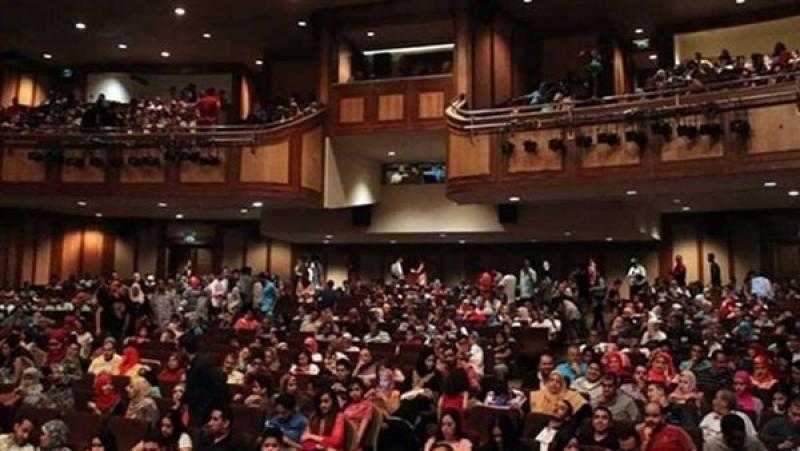 عرض «أم النور» بخشبة مسرح الجزويت في القاهرة