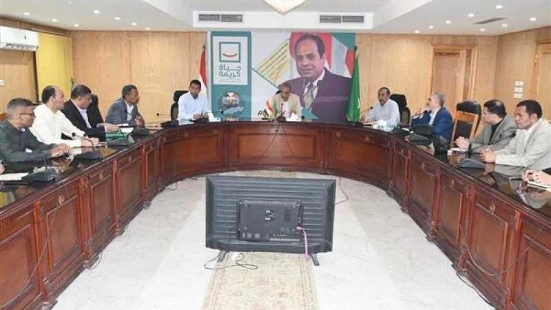 الفيوم.. متابعة موقف السلع الأساسية في الأسواق وإجراءات ضبط الأسعار