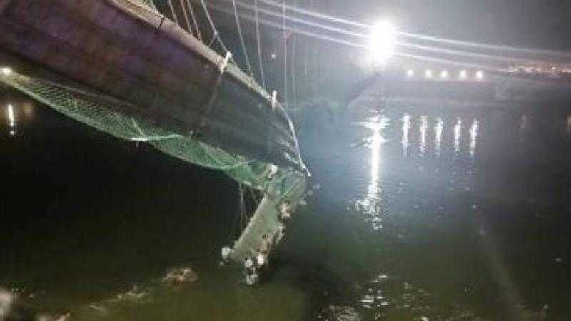 مقتل 68 شخصا على الأقل إثر انهيار جسر معلق في الهند