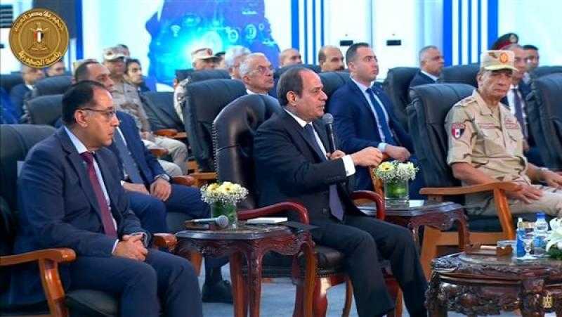 الرئيس السيسي: إنشاء مركز عمليات مصغر في كل محافظة للاتصال بـ«الشبكة الوطنية للطوارئ»