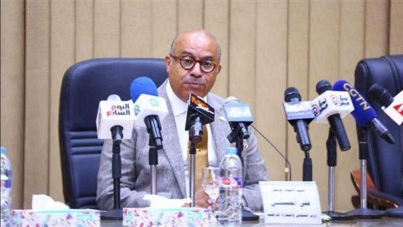 رئيس «التجارة الداخلية»: طرح سبائك الذهب في البورصة السلعية