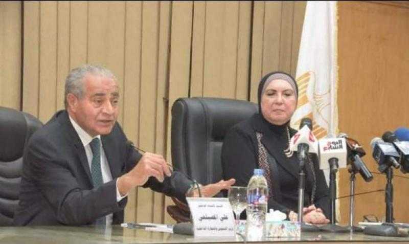بروتوكول تعاون بين التموين وتنمية المشروعات لتمويل ورش المشغولات الذهبية