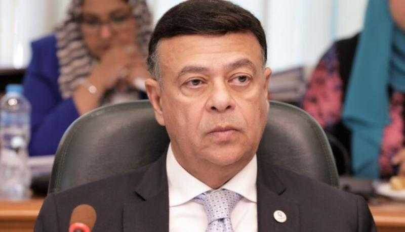 الحيني: التعامل باحترافية مع الأزمات وتضافر جهود العاملين سر نجاح ”القابضة للتأمين”