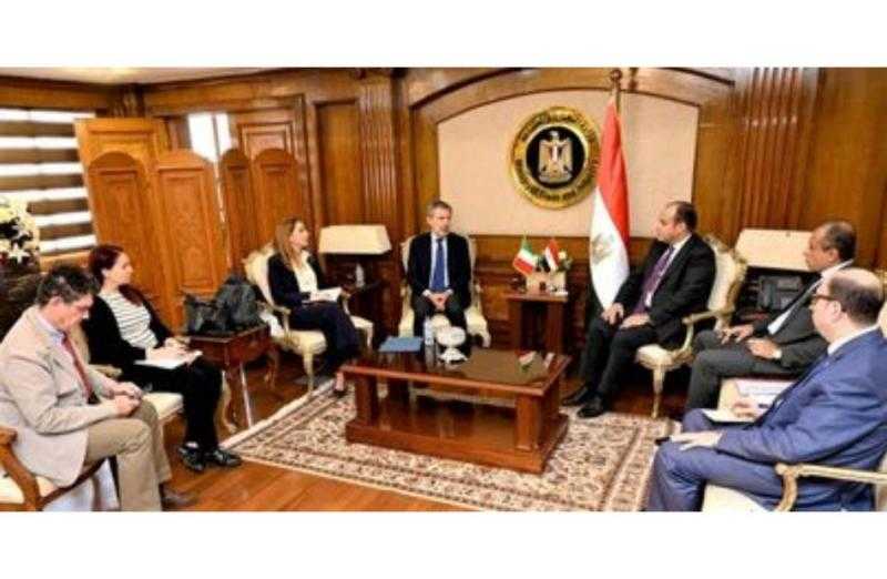 وزير التجارة يبحث مع سفير إيطاليا تنمية العلاقات الاقتصادية