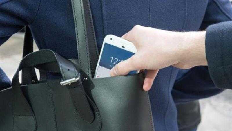 إحالة لص الهواتف المحمولة في الجمالية للمحاكمة