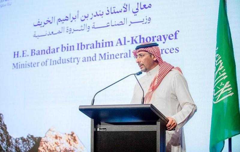 وزير الصناعة السعودي: المملكة تستهدف جذب 100 مليون سائح بحلول 2030