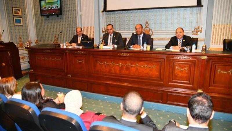 رئيس الرعاية الصحية يستعرض أمام «الشيوخ» إنجازات منظومة التأمين الصحي الشامل