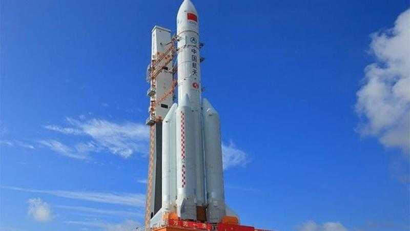 سقوط الصاروخ الصيني لونج مارش في المحيط الهادي