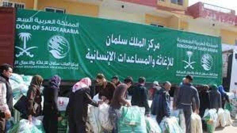 مركز الملك سلمان للإغاثة يواصل توزيع الكسوة الشتوية على اللاجئين والفئات الأكثر احتياجًا في الأردن