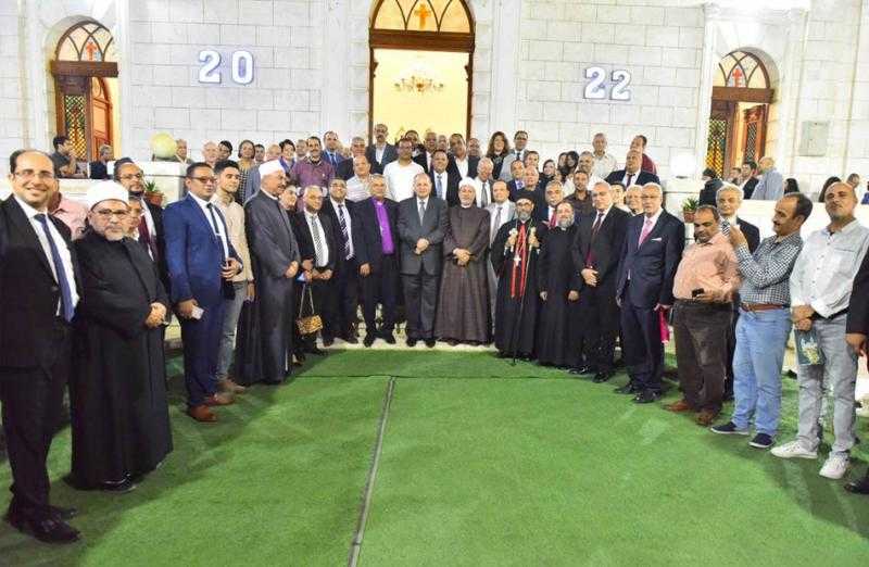 محافظ أسيوط ورئيس الطائفة الإنجيلية يشهدان احتفال كنيسة الإنجيلية الأولى بمرور 150 عامًا على تأسيسها|صور