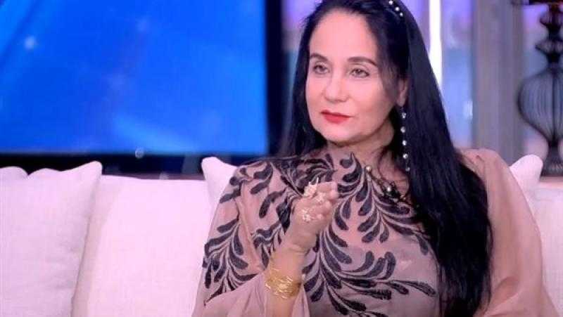 سحر رامي تكشف من وراء شائعة ارتدائها الحجاب