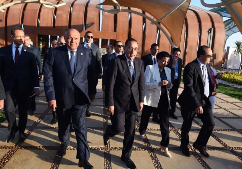 كلمة رئيس الوزراء خلال افتتاح المنطقة الخضراء بشرم الشيخ تزامنا مع انطلاق قمة المناخ.. صور