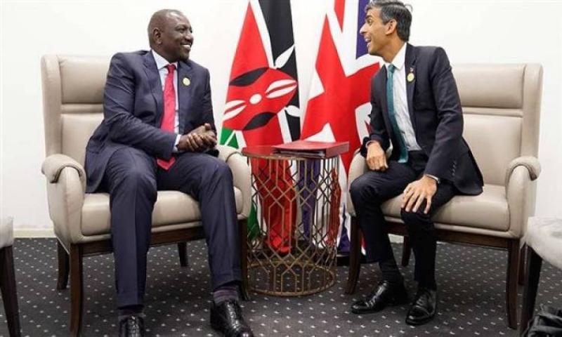 بريطانيا وكينيا تقرران تسريع العمل بمشروعات بـ500 مليار شلن على هامش كوب 27