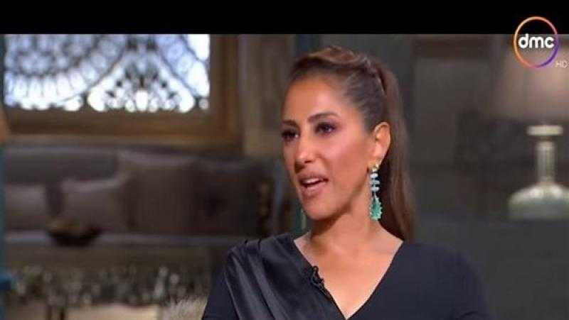 حنان مطاوع: والدى وصى بدخولى معهد الفنون المسرحية