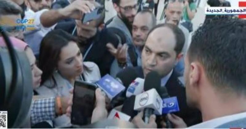 عمرو درويش