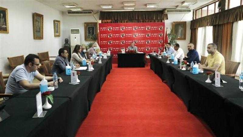 مجلس الأهلي يعتمد خطة النشاط الرياضي ويستعرض ترتيبات الجمعية العمومية