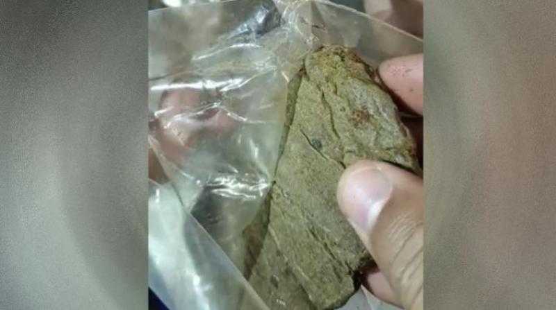 إحباط محاولة تهريب 68 ألف يورو داخل علبة منظفات بمطار القاهرة