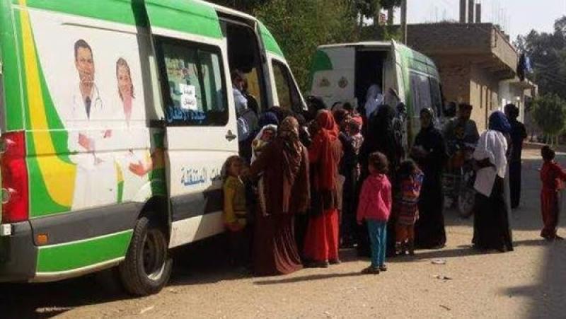 «صحة أسوان» توقع الكشف المجاني على 3778 مواطناً ضمن مبادرة «حياة كريمة»