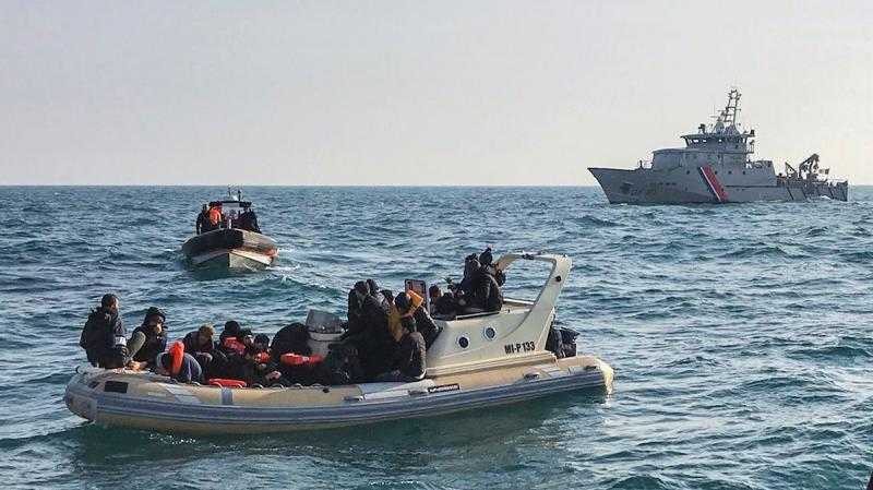أكثر من 40 ألف شخص عبروا القناة الإنجليزية إلى بريطانيا هذا العام
