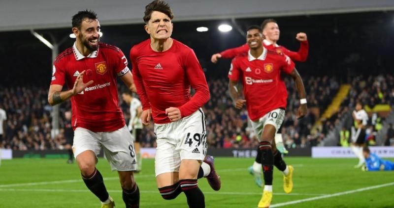 مانشستر يونايتد يعود لطريق الانتصارات بفوز قاتل على فولهام في الدوري الإنجليزي