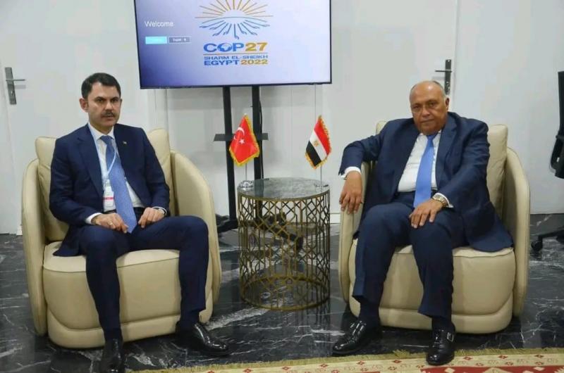سامح شكري رئيس مؤتمر COP27 يستقبل وزير البيئة التركي