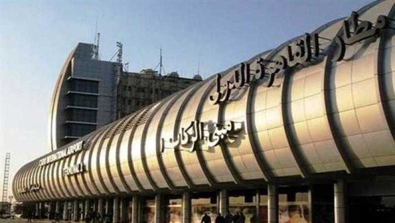 جمارك مطار القاهرة تضبط محاولة تهريب كمية من النقد الأجنبي