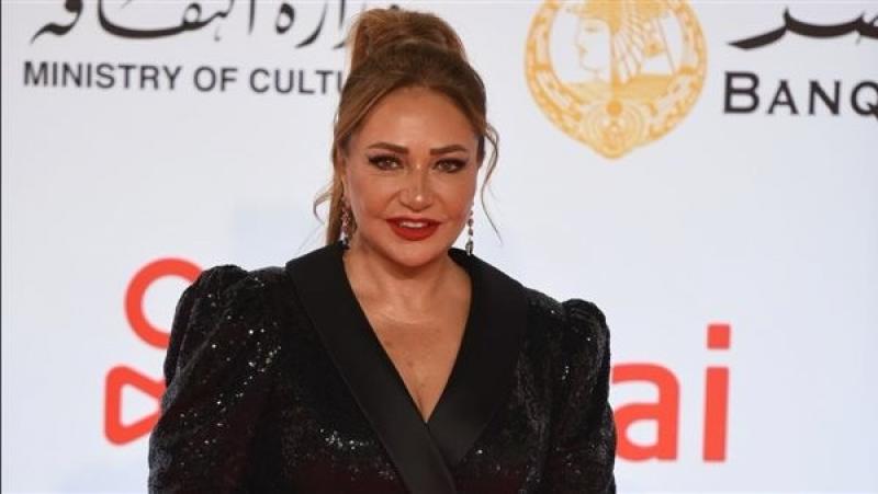 ليلي علوي: لبلبة مبدعة وعليها توثيق ذكرياتها وخبراتها في الفن