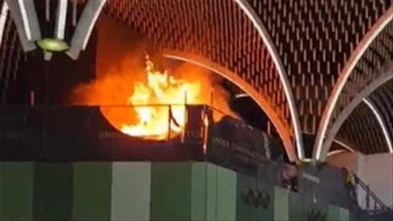 إعفاء مسؤولين عراقيين من مهامهم على خلفية حريق مطار بغداد الدولي