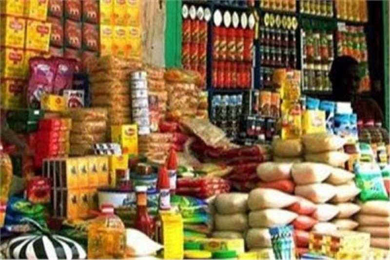 ضبط 73 طن سلع غذائية لمخالفين بعدة مناطق في الجيزة