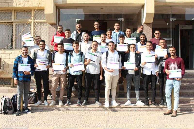 «سفراء الأزهر» يختتم فعاليات برنامج «رحلتك إلى النجاح» بالتعاون مع «إنجاز مصر»