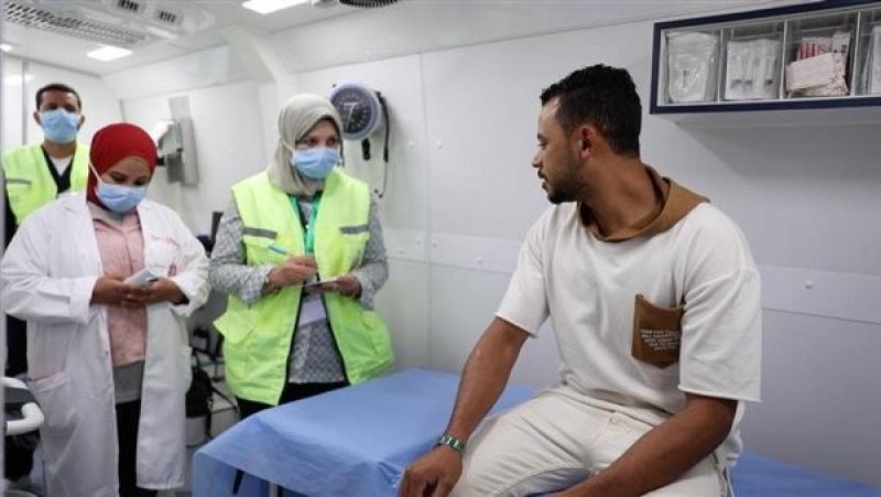 فحص 1200 شخصًا ضمن حملة «صحة الرئة» خلال فعاليات قمة المناخ