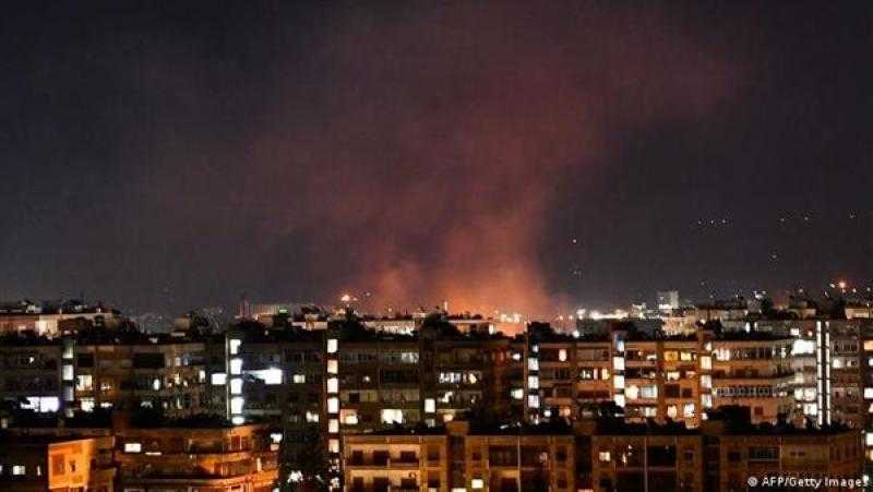 مقتل 4 جنود سوريين وإصابة في قصف جوي إسرائيلي