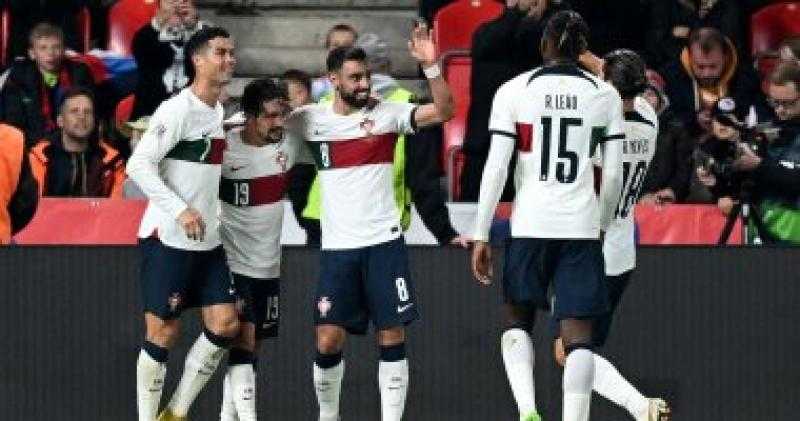 كأس العالم 2022.. تعرف على جدول مباريات المجموعة الثامنة
