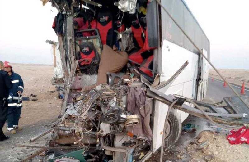 ارتفاع ضحايا حادث أتوبيس غارب إلى 12 وفاة و30 مصابا بينهم 3 أطفال | صور