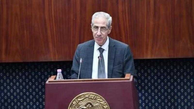 وزير المالية الجزائري: تسجيل نمو اقتصادي خارج قطاع المحروقات بـ5.6 بالمائة العام المقبل